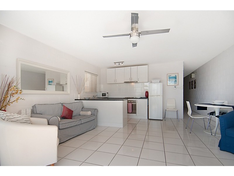 U 2  Harbour Lights, 6 Marina Wk, Alexandra Headland QLD 4572