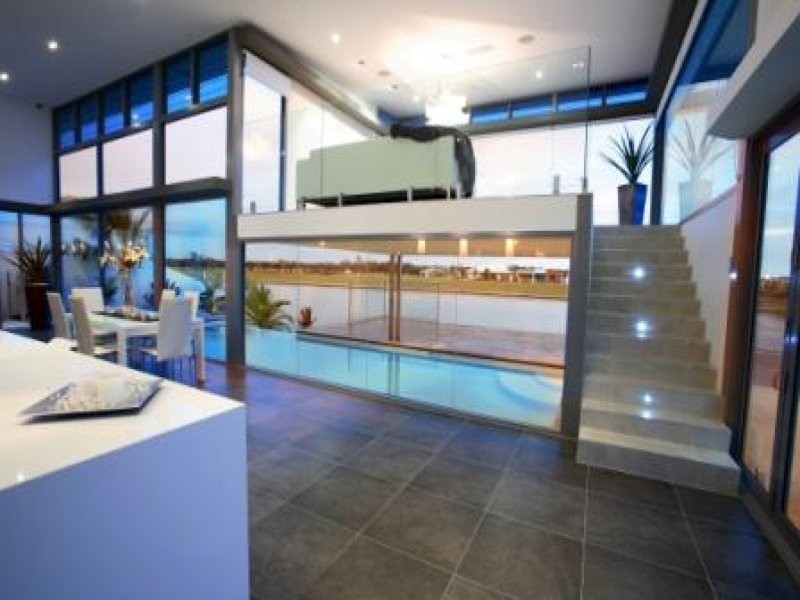 2 Columba Place, Pelican Waters QLD 4551