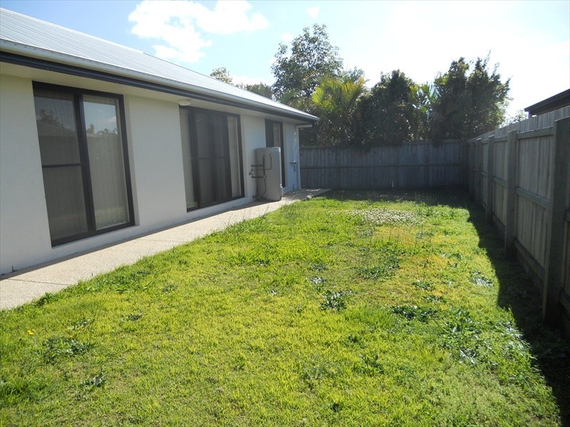 8 Lacebark Street, Meridan Plains QLD 4551