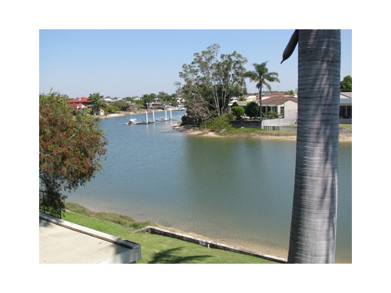 4/23 Barooga Crescent, Mooloolaba QLD 4557