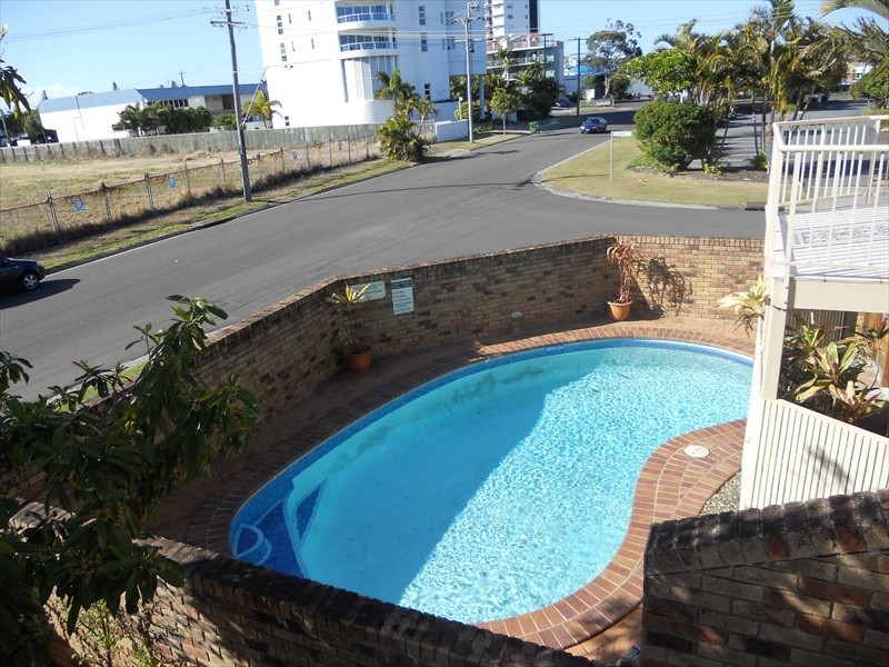 2/42 Fifth Avenue, Maroochydore QLD 4558