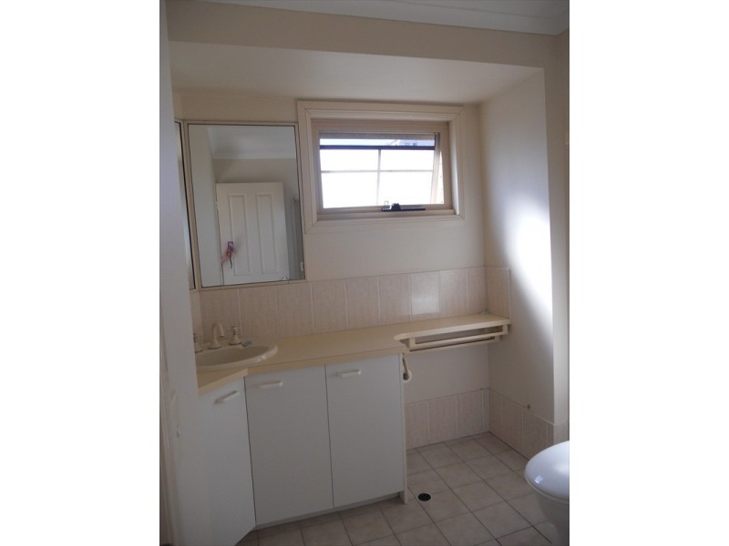 2/42 Fifth Avenue, Maroochydore QLD 4558