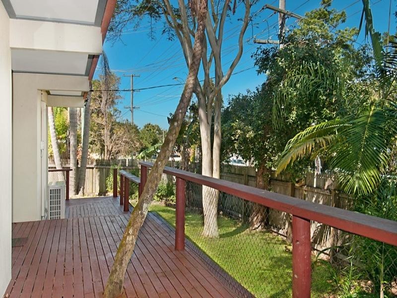 51 Palm Drive, Mooloolaba QLD 4557