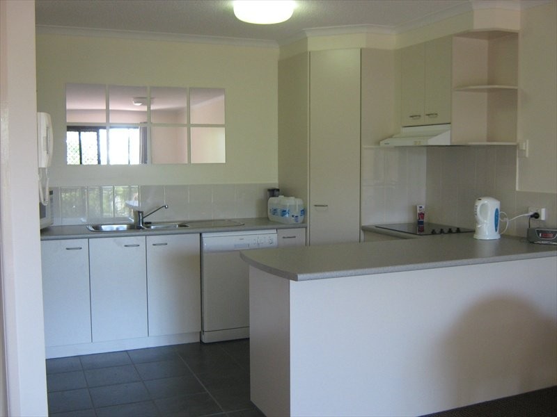 8/1 George Street, Alexandra Headland QLD 4572