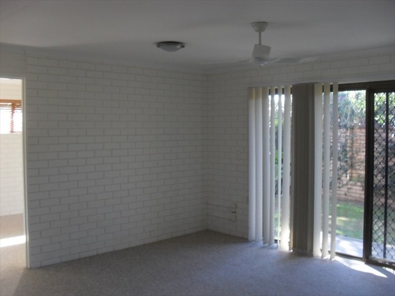 1/8 Goonawarra Drive, Mooloolaba QLD 4557