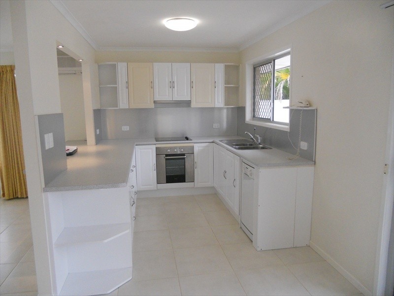 32  Undara Avenue, Buddina QLD 4575