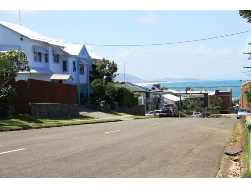 Unit 4 Hakea 31 Mayfield Street, Alexandra Headland QLD 4572