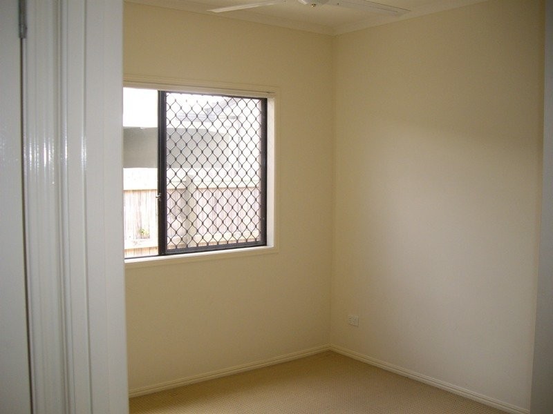 17 Irving Place, Sippy Downs QLD 4556