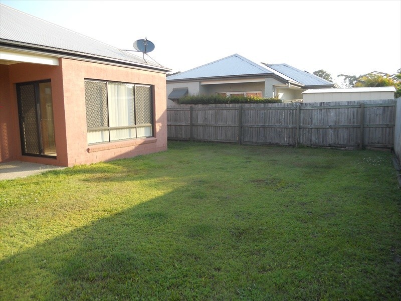 17 Irving Place, Sippy Downs QLD 4556