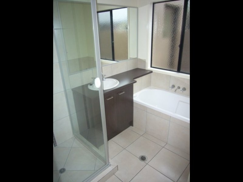 9 Magellan Crescent, Sippy Downs QLD 4556