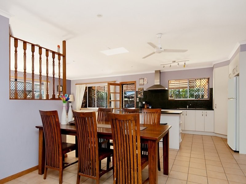 45 Yorlambu Parade, Maroochydore QLD 4558