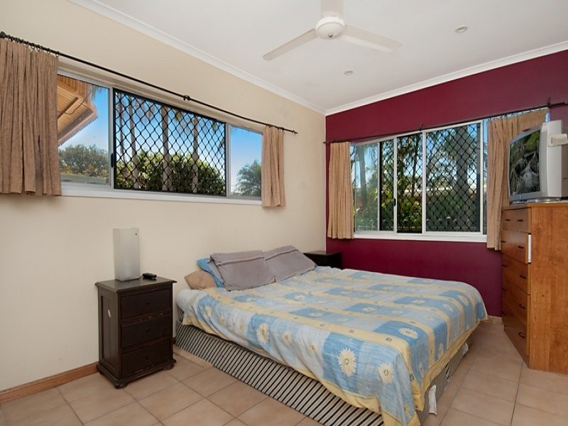 45 Yorlambu Parade, Maroochydore QLD 4558