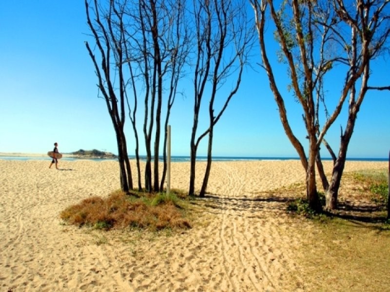 45 Yorlambu Parade, Maroochydore QLD 4558