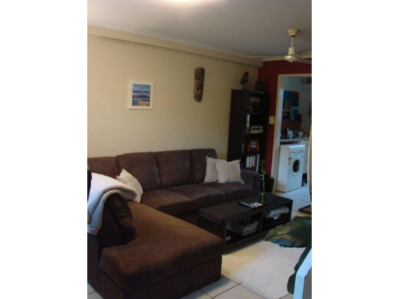 2/10 Bahlaka Street, Mooloolaba QLD 4557