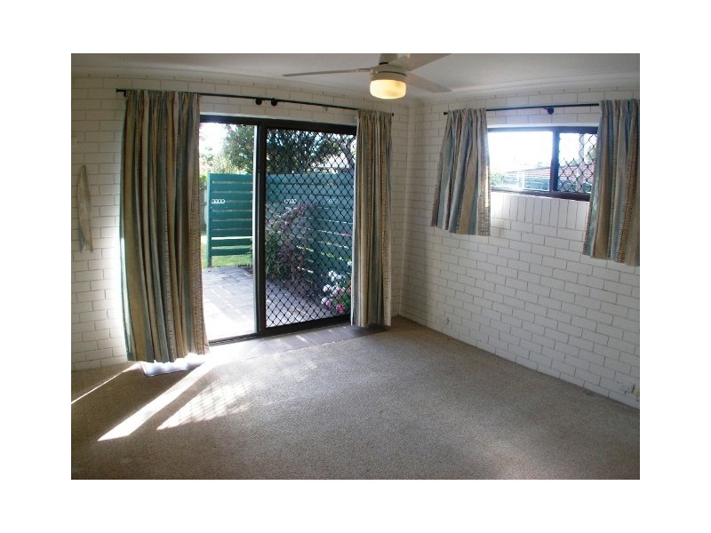 9 Bermagui Crescent, Buddina QLD 4575