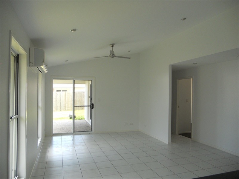 44 Kurrumine Crescent, Mountain Creek QLD 4557