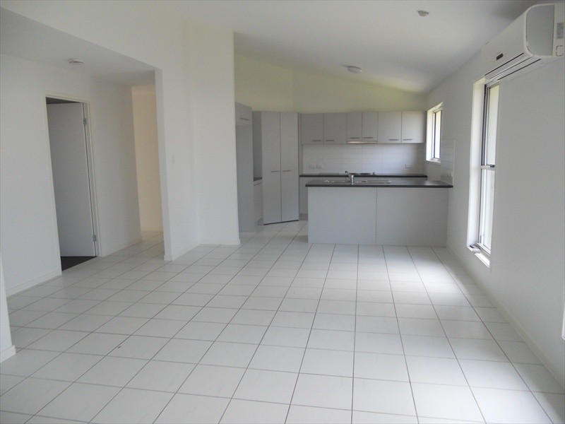 44 Kurrumine Crescent, Mountain Creek QLD 4557