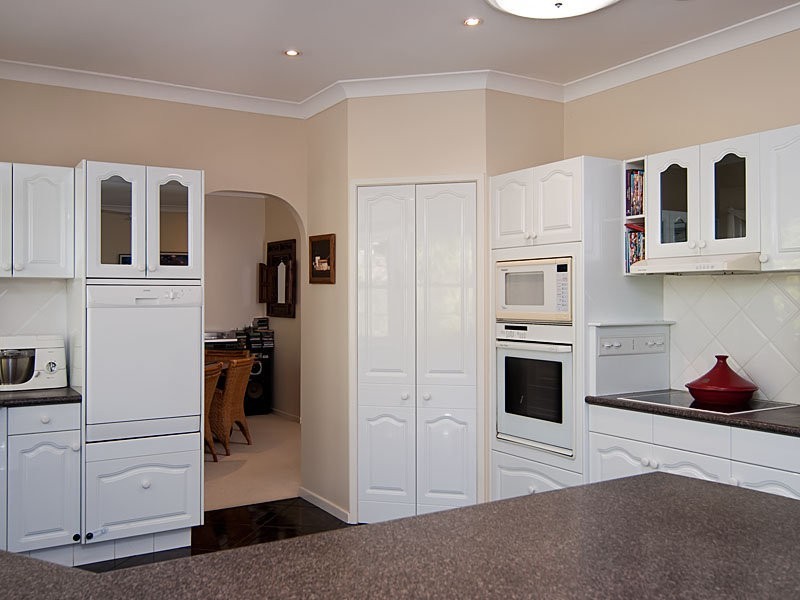 1-9 Forest View Court, Forest Glen QLD 4556