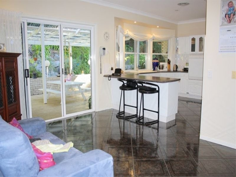 1-9 Forest View Court, Forest Glen QLD 4556