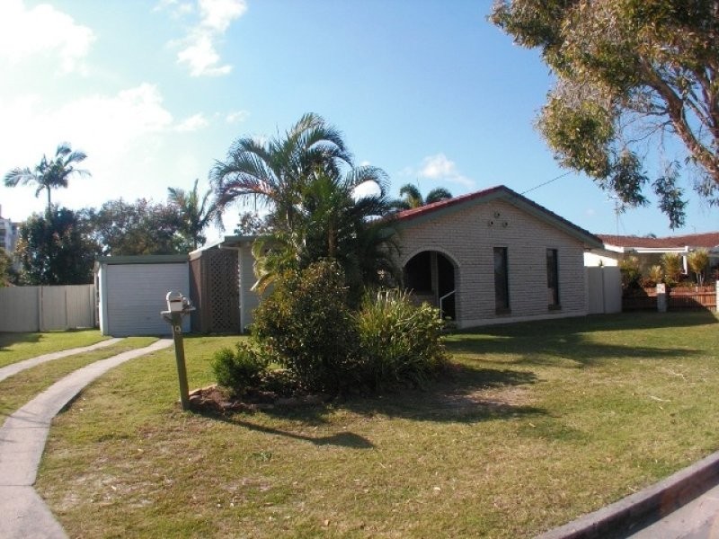 9 Bermagui Crescent, Buddina QLD 4575