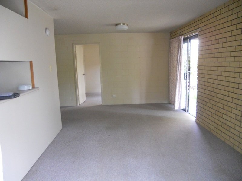 1/2 Barooga Crescent, Mooloolaba QLD 4557