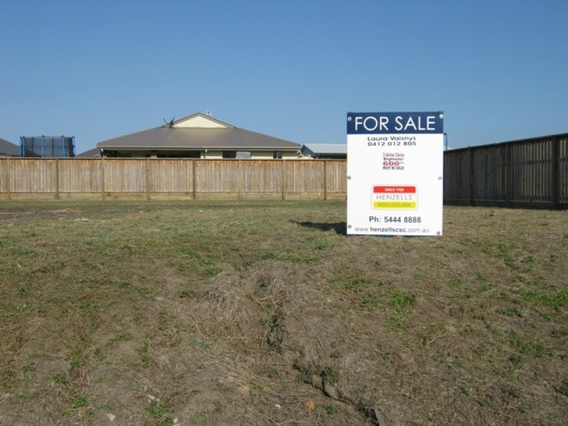 3 Airlie Close, Mountain Creek QLD 4557