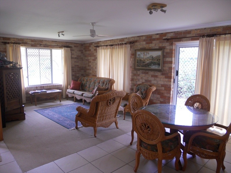 4 Mahogany Court, Mooloolaba QLD 4557