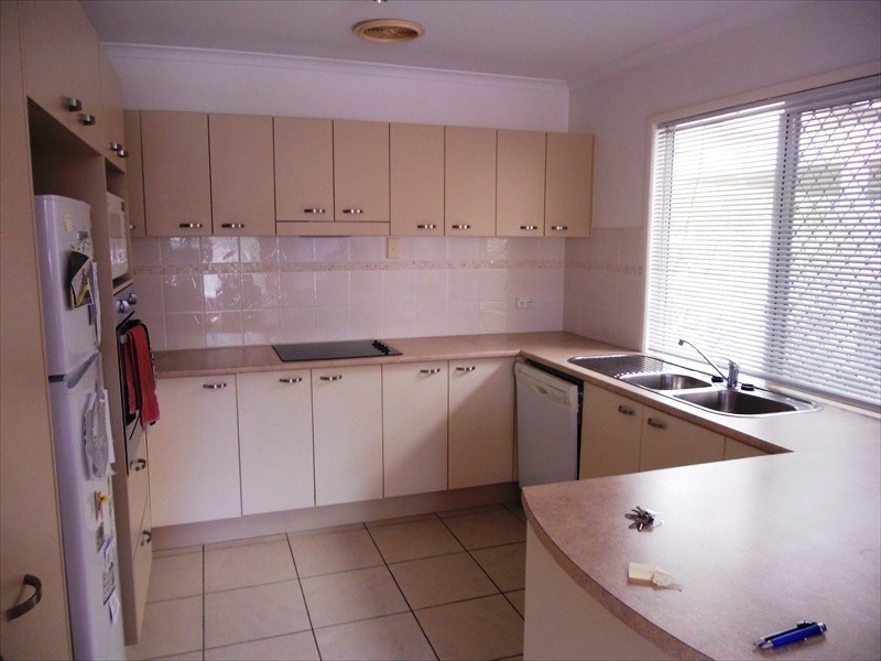 4 Mahogany Court, Mooloolaba QLD 4557