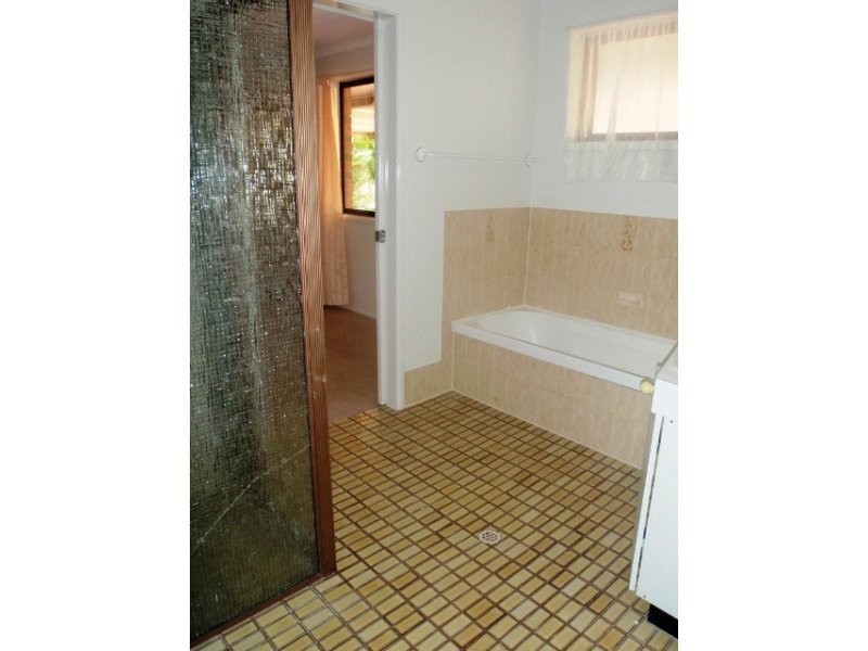 71 Sunbird Chase, Buddina QLD 4575