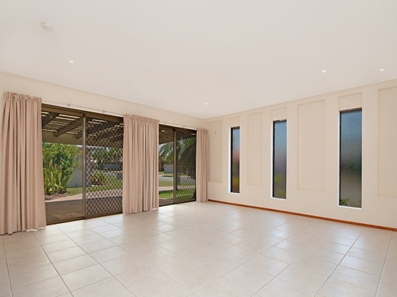 14 Murrindi Street, Minyama QLD 4575