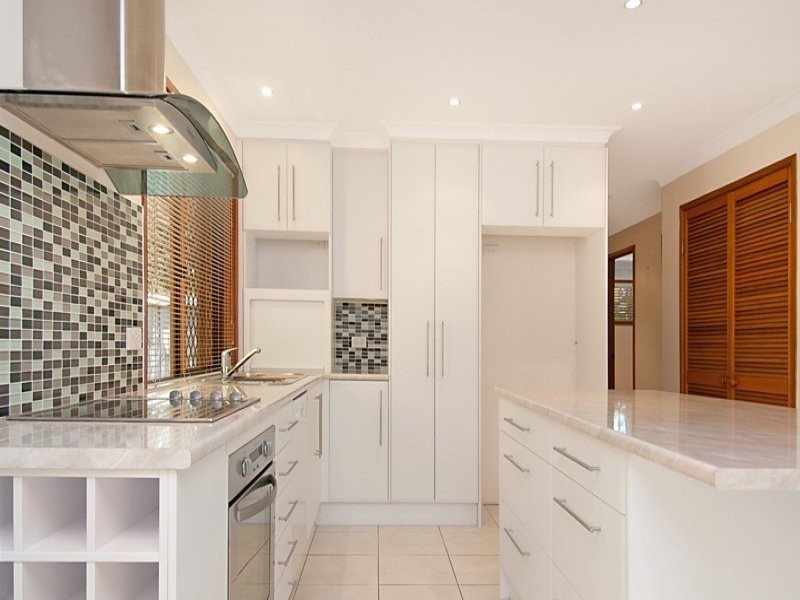 14 Murrindi Street, Minyama QLD 4575