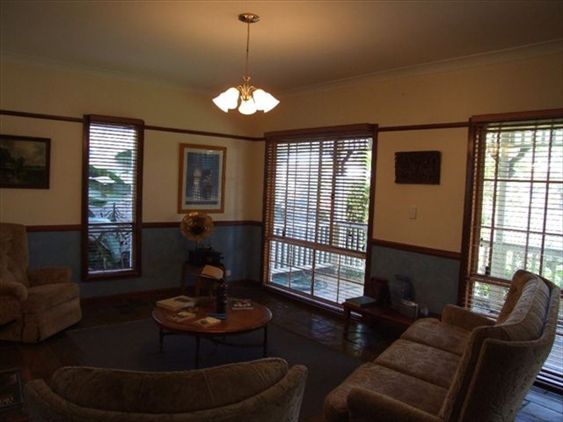 11 Kambora Street, Warana QLD 4575