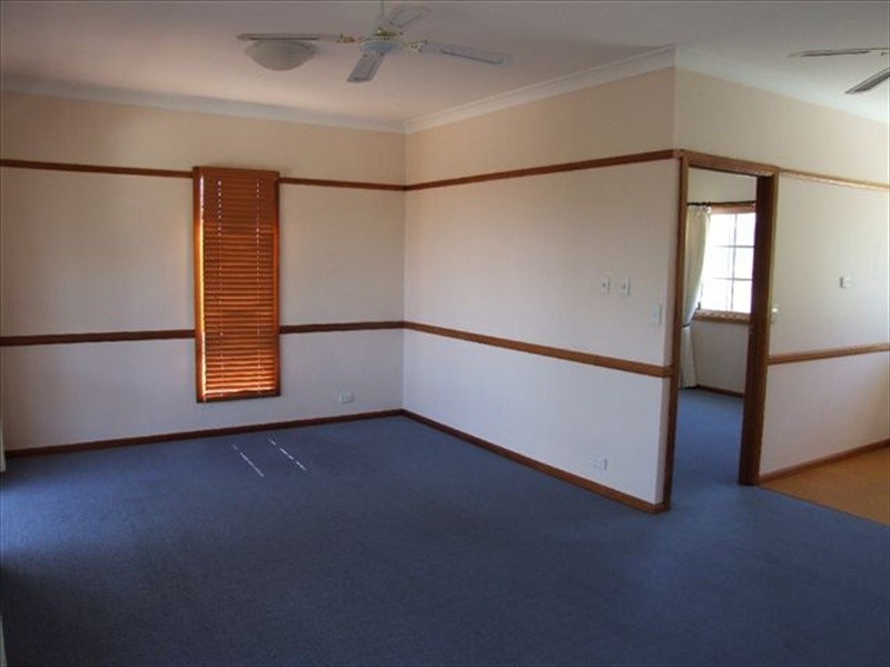 11 Kambora Street, Warana QLD 4575