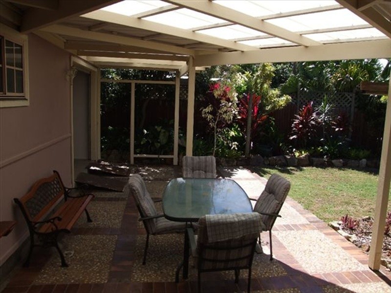 11 Kambora Street, Warana QLD 4575