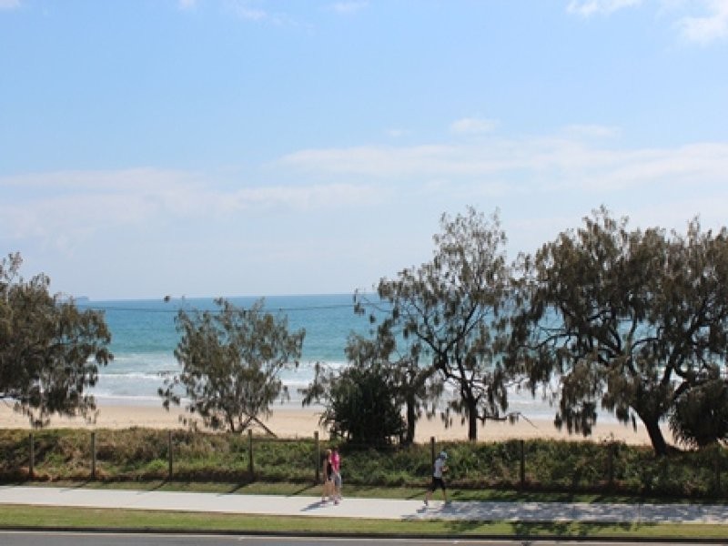 Unit 6/Huntington 21 Boolarong Crescent, Alexandra Headland QLD 4572