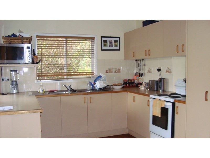 16  Marjorie Street, Mooloolaba QLD 4557