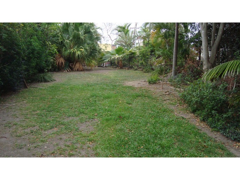 16  Marjorie Street, Mooloolaba QLD 4557