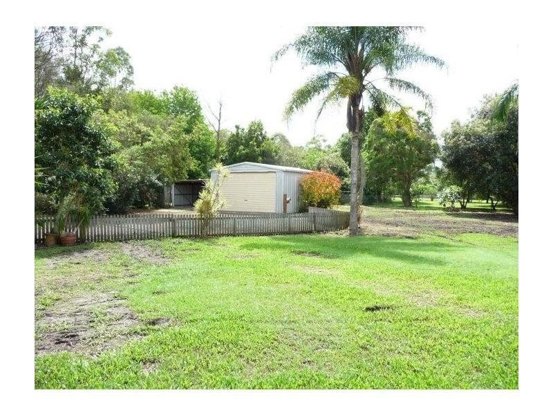 115 Thompson Road, Beerwah QLD 4519