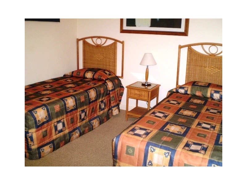 215/12 Pacific Terrace, Alexandra Headland QLD 4572