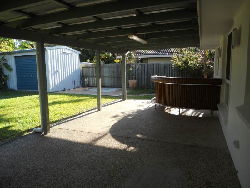 17 Rosella Street, Buddina QLD 4575