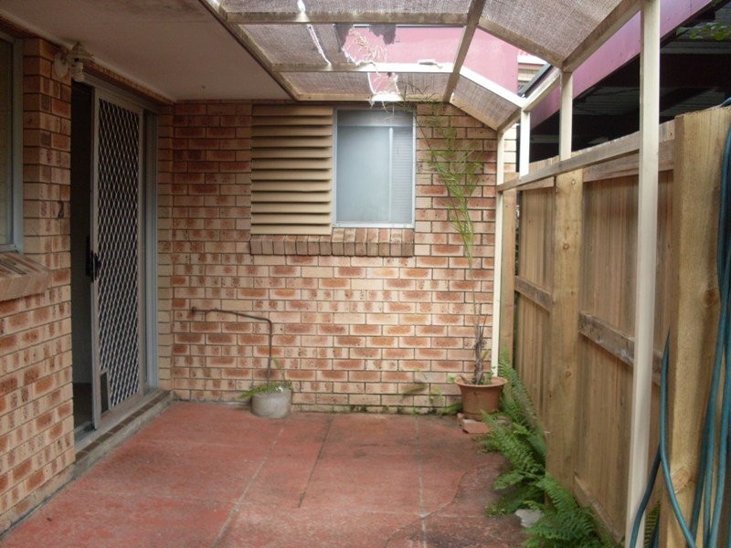 2/10 Goonawarra Drive, Mooloolaba QLD 4557