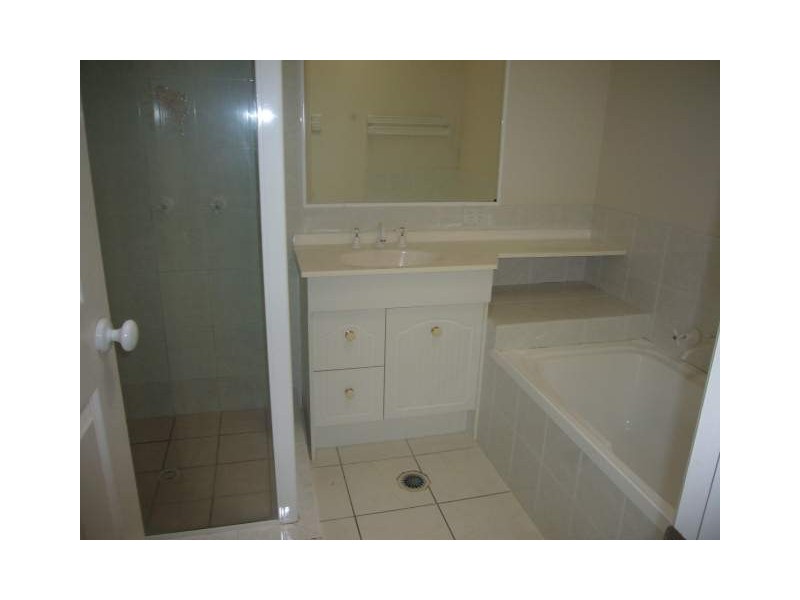 4/6 Smith Street, Mooloolaba QLD 4557