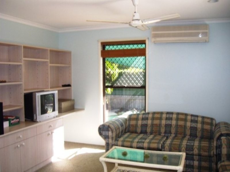 26 Kennedy Road, Bli Bli QLD 4560