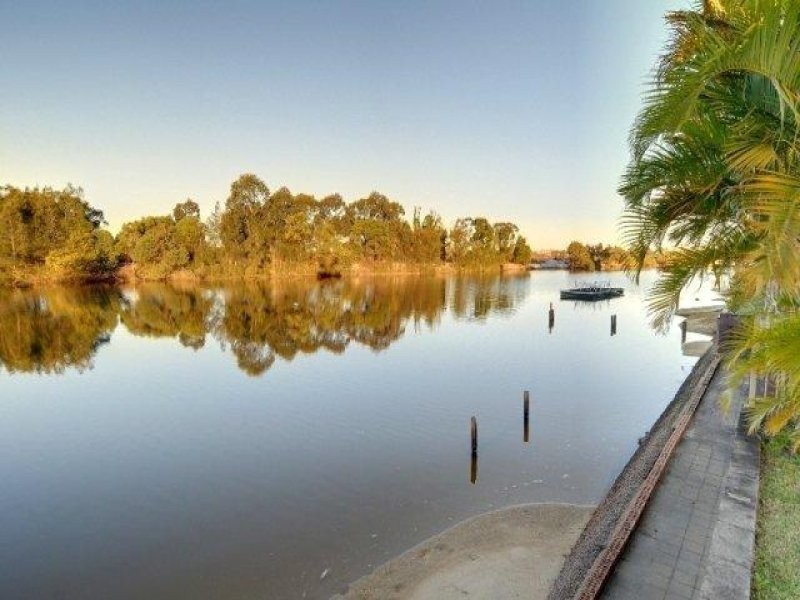 13 Rakumba Place, Mountain Creek QLD 4557