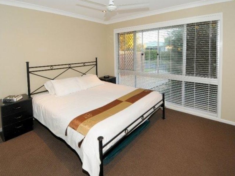 13 Rakumba Place, Mountain Creek QLD 4557