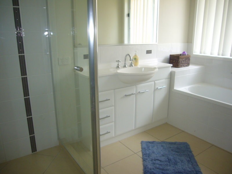 30 Presentation Boulevard, Nambour QLD 4560