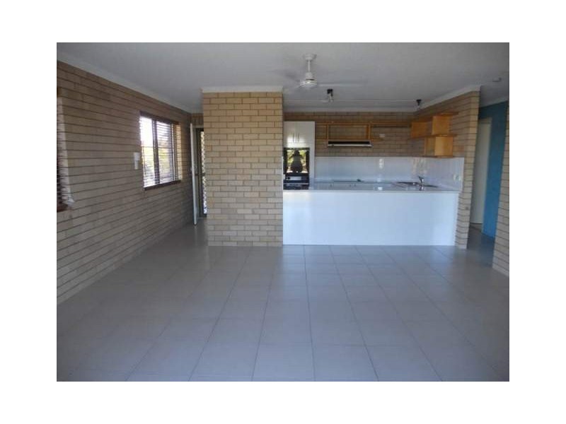 3/3 Quondong Street, Mooloolaba QLD 4557