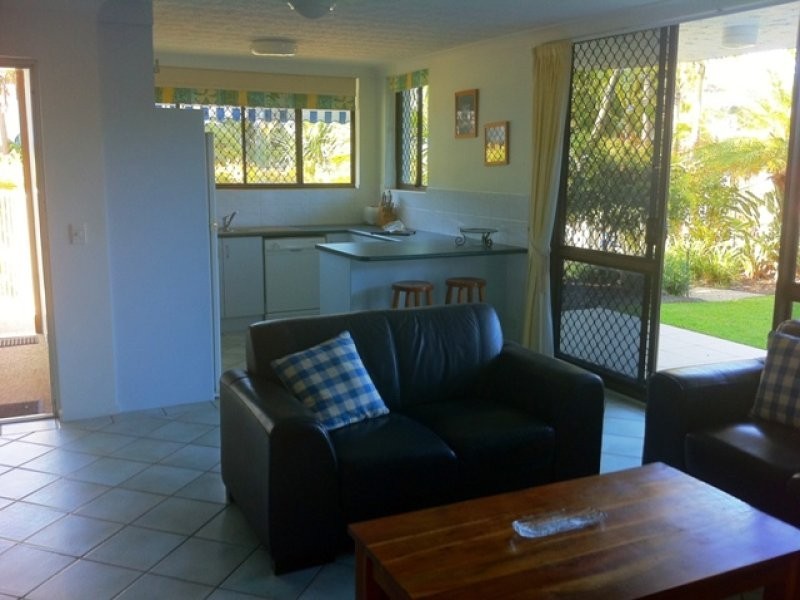 1/274 Alexandra Parade, Alexandra Headland QLD 4572