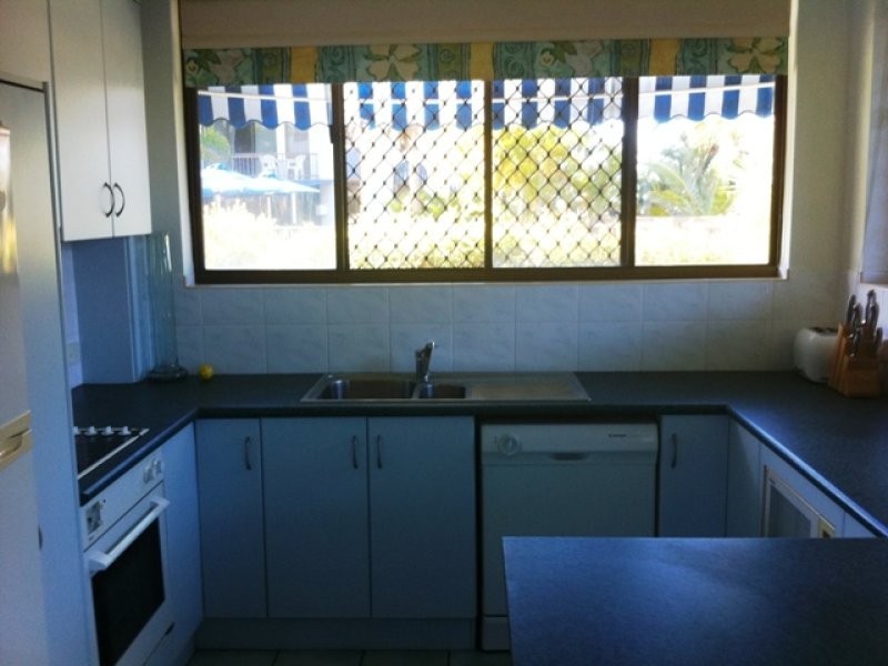 1/274 Alexandra Parade, Alexandra Headland QLD 4572