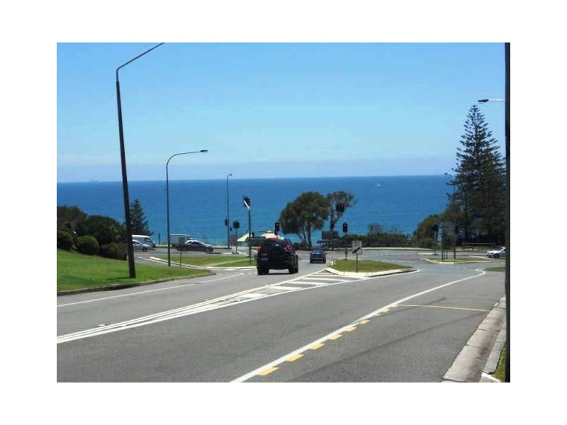 4/15 Buderim Avenue, Mooloolaba QLD 4557